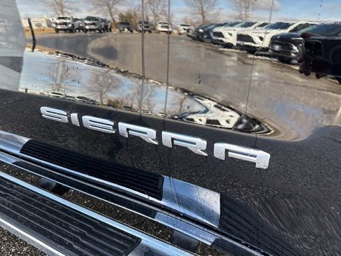 New 2026 GMC Sierra 1500 SLT w/ SLT Premium Plus Package image 11