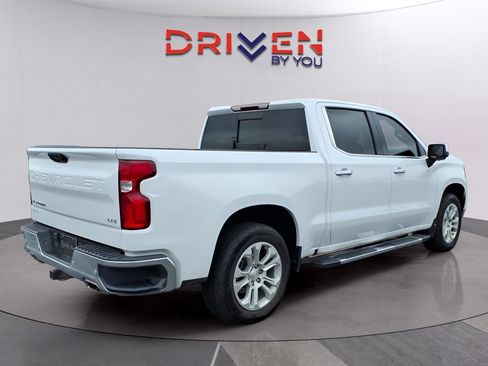 Used 2022 Chevrolet Silverado 1500 LTZ w/ LTZ Premium Package image 5