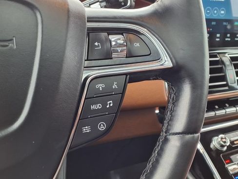 Used 2022 Lincoln Navigator L Reserve AWD/4WD image 15