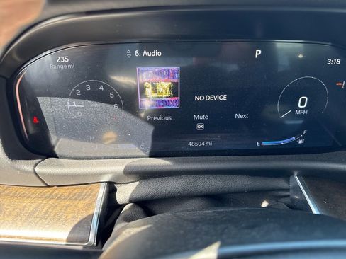 Used 2022 Jeep Grand Wagoneer Series II w/ Flexible Seating Group AWD/4WD image 2