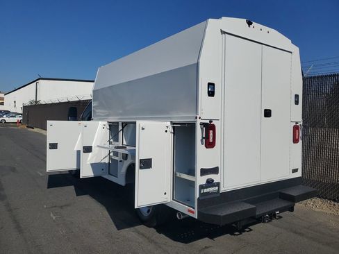 New 2025 Chevrolet Express 3500 w/ Power Convenience Package RWD image 6