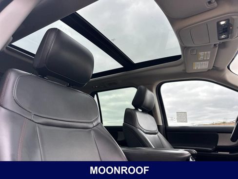 Used 2025 Ford Expedition Active AWD/4WD image 20