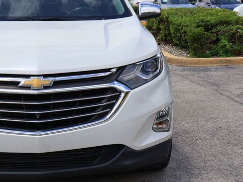 Used 2021 Chevrolet Equinox Premier FWD image 17