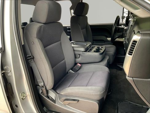 Used 2018 Chevrolet Silverado 1500 LT w/ All Star Edition AWD/4WD image 29