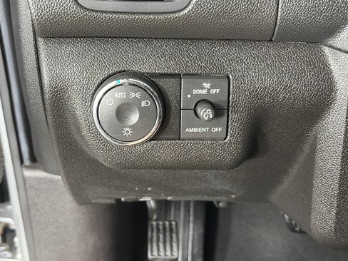 Used 2017 Buick Enclave Premium AWD/4WD image 27