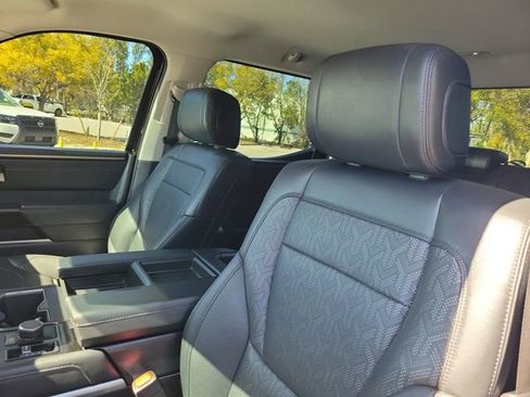 Used 2023 Toyota Tundra Limited image 21