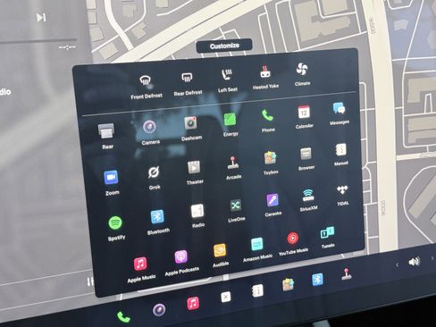 Used 2022 Tesla Model X Plaid image 88