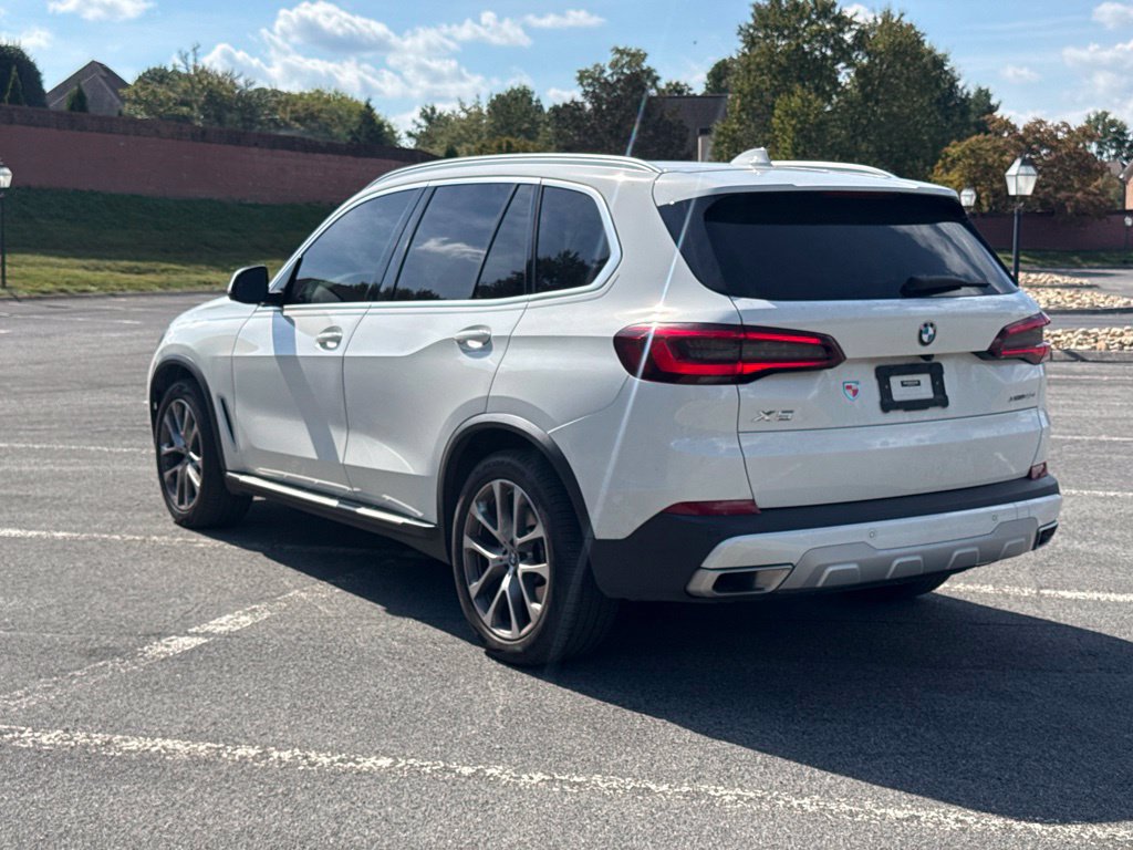 Used 2023 BMW X5 xDrive40i AWD/4WD image 7