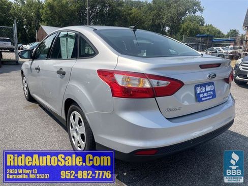Used 2014 Ford Focus S FWD image 7