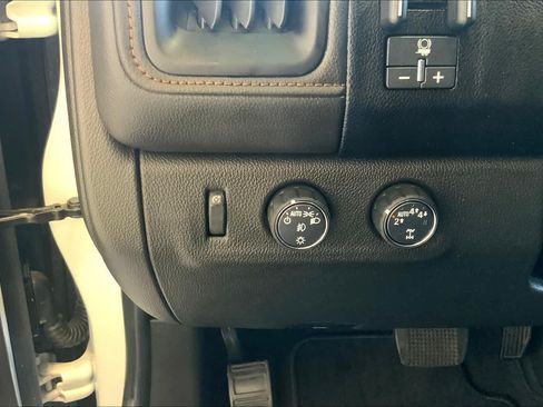 Used 2021 GMC Canyon AT4 AWD/4WD image 36
