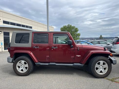 Used 2008 Jeep Wrangler Unlimited Sahara w/ Trailer Tow Group AWD/4WD image 5