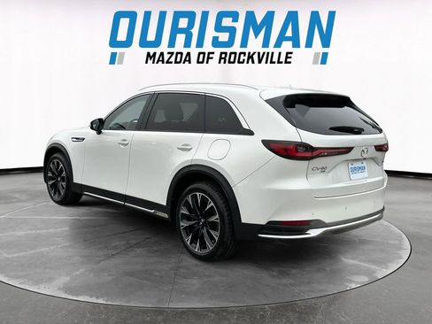 Used 2024 MAZDA CX-90 Plug-In Hybrid w/ Premium Pkg image 4