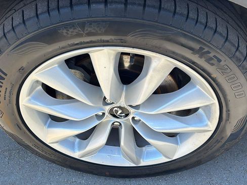 Used 2019 INFINITI QX50 Essential w/ Proassist Package FWD image 12