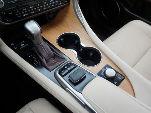 Used 2017 Lexus RX 350 AWD image 20