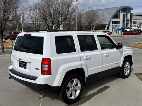 Used 2014 Jeep Patriot Latitude w/ Sun/Sound Group image 5