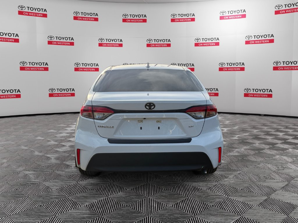 Used 2025 Toyota Corolla LE FWD image 6