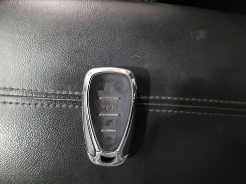 Used 2017 Chevrolet Malibu Premier w/ Premier Sun and Wheel Package image 32