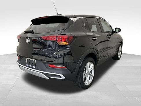 Used 2023 Buick Encore GX Preferred w/ Cold Weather Comfort Package FWD image 5