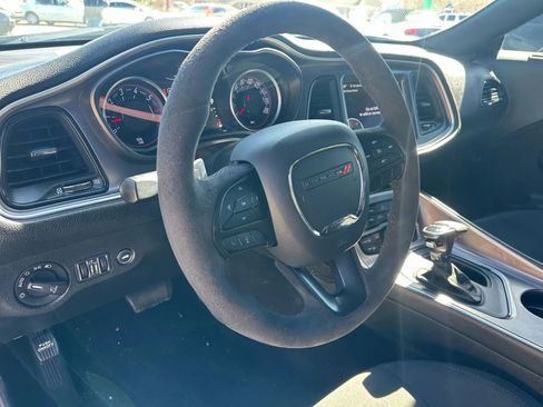 Used 2019 Dodge Challenger R/T Scat Pack w/ 1320 Drag Pack image 15