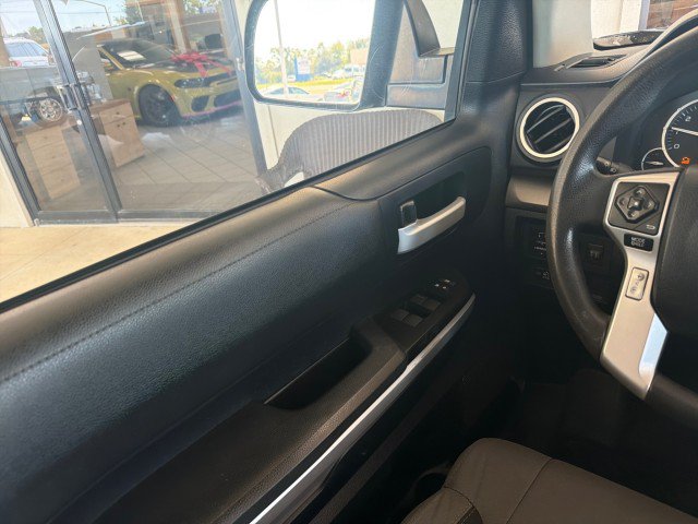 Used 2014 Toyota Tundra SR5 w/ SR5 Upgrade Package RWD image 18