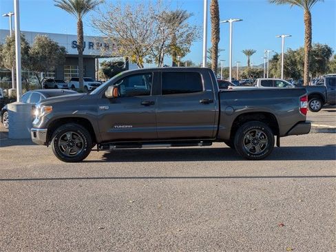 Used 2016 Toyota Tundra SR5 image 3