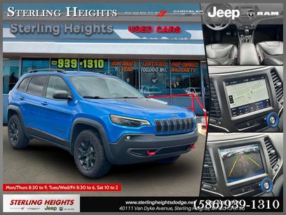 Used 2019 Jeep Cherokee Trailhawk w/ Comfort/Convenience Group