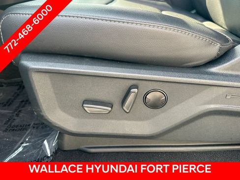 Used 2025 Ford F150 Lariat w/ Equipment Group 501A Mid AWD/4WD image 18