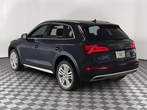Used 2018 Audi Q5 2.0T Premium Plus w/ Premium Plus Package AWD/4WD image 3