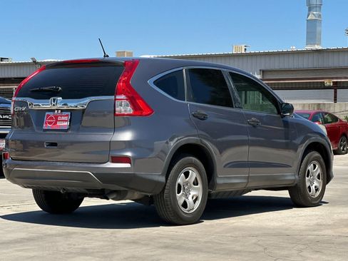Used 2016 Honda CR-V LX image 3