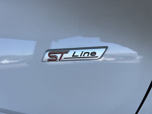 Used 2023 Ford Escape ST-Line Select w/ Tech Pack #2 image 9