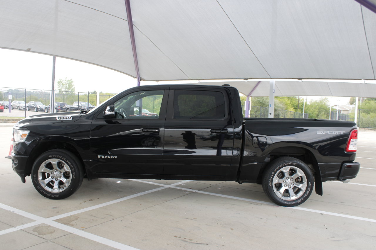 Used 2022 RAM 1500 Big Horn AWD/4WD image 2