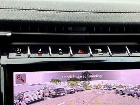 Used 2023 Jeep Grand Cherokee L Overland w/ Luxury Tech Group IV AWD/4WD image 40