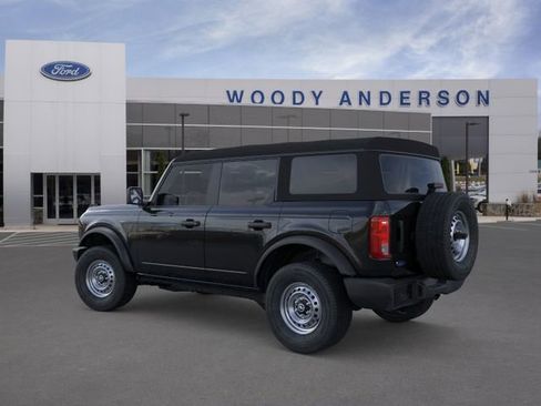 New 2026 Ford Bronco 4-Door AWD/4WD image 4