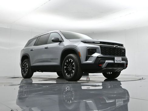 Used 2024 Chevrolet Traverse Z71 w/ LPO, Floor Liner Package image 48