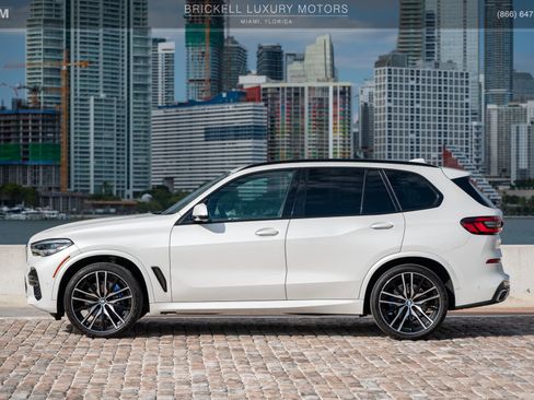 Used 2022 BMW X5 sDrive40i w/ M Sport Package image 12