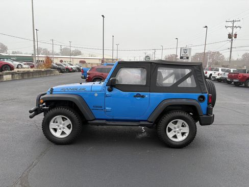 Used 2016 Jeep Wrangler Sport w/ Connectivity Group image 10