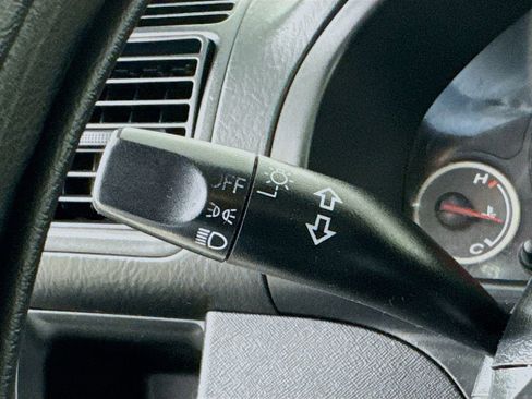 Used 2003 Honda CR-V LX image 13
