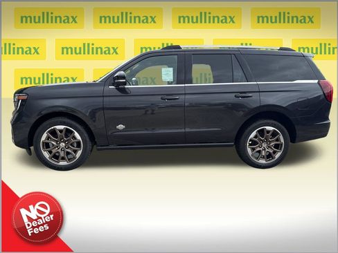 New 2026 Ford Expedition King Ranch AWD/4WD image 2
