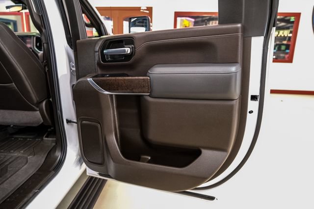 Used 2022 GMC Sierra 3500 Denali w/ Denali Ultimate Package AWD/4WD image 47