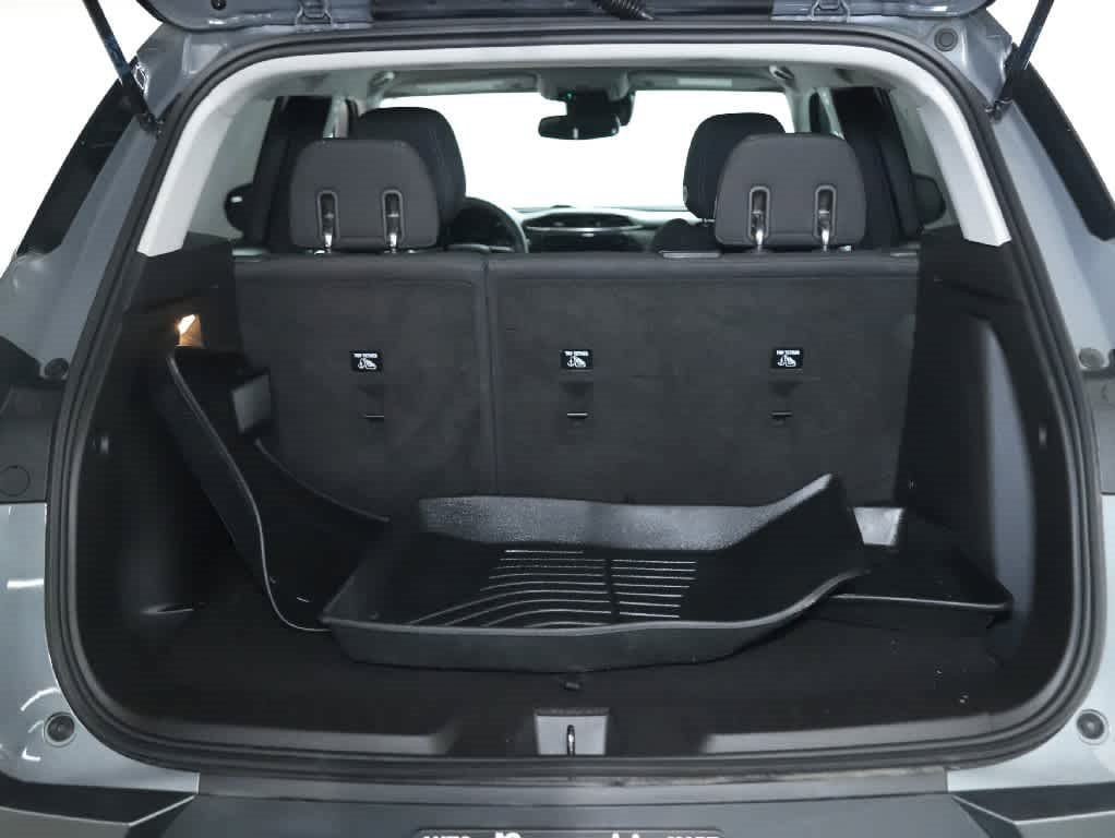 Used 2021 Chevrolet TrailBlazer LT w/ Convenience Package FWD image 29