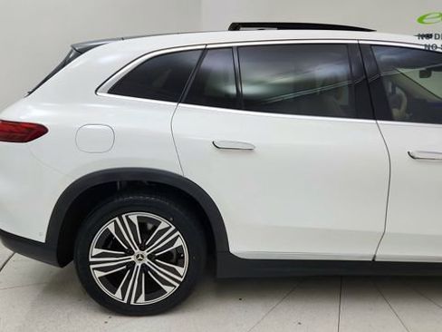 Used 2023 Mercedes-Benz EQS 450+ 4MATIC SUV w/ Exclusive Trim Package image 12