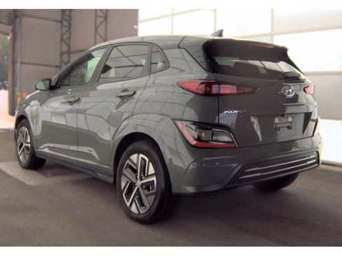 Used 2023 Hyundai Kona SEL FWD image 4