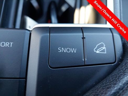 Used 2025 Toyota Grand Highlander XLE image 19