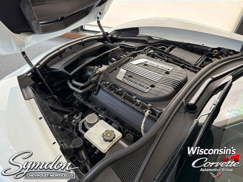 Used 2016 Chevrolet Corvette Z06 w/ 3LZ Preferred Equipment Group RWD image 19