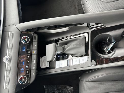 New 2026 Hyundai Elantra Limited FWD image 22