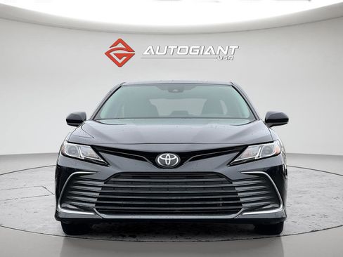 Used 2023 Toyota Camry LE image 12