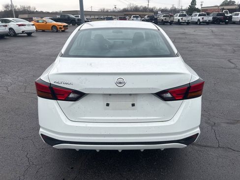 Used 2022 Nissan Altima 2.5 S image 6