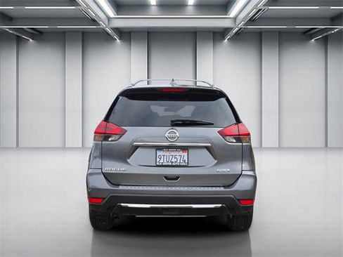 Used 2019 Nissan Rogue S w/ Special Edition Package image 5