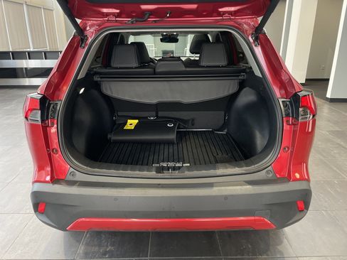 Used 2023 Toyota Corolla Cross XLE w/ Convenience Package image 34