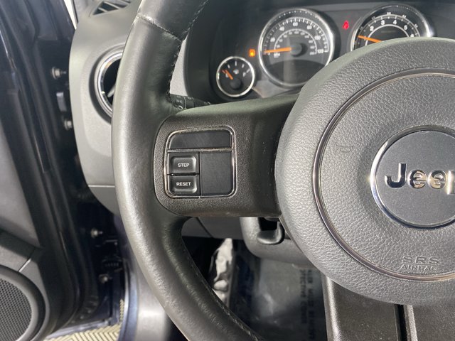 Used 2014 Jeep Compass Latitude AWD/4WD image 20